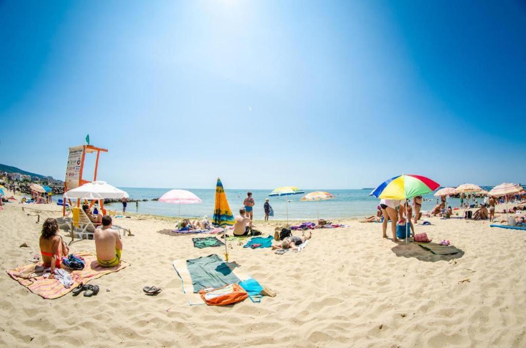 Premier Fort Beach Resort Pantai Sunny Bagian luar foto